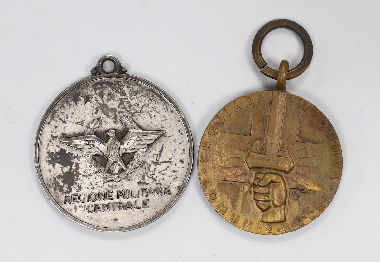 Romanian Crusade Against Communism medal and a Roma Centra Military medal (2)